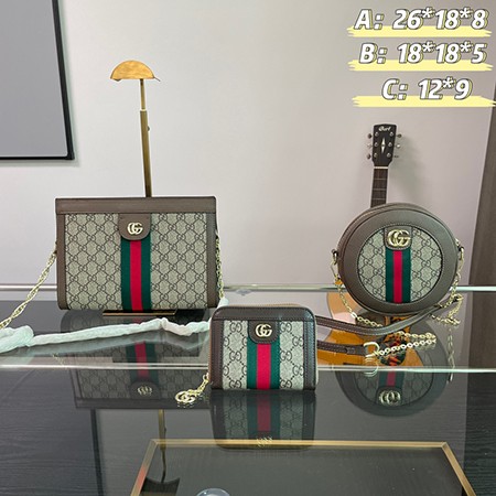 Gucci 3in1 セット、GGロゴ クロスボディ、Gucci お手頃バッグ、軽奢華 マルチバッグ、Gucci 定番モノグラム、トレンド レディースバッグ、Gucci セット割