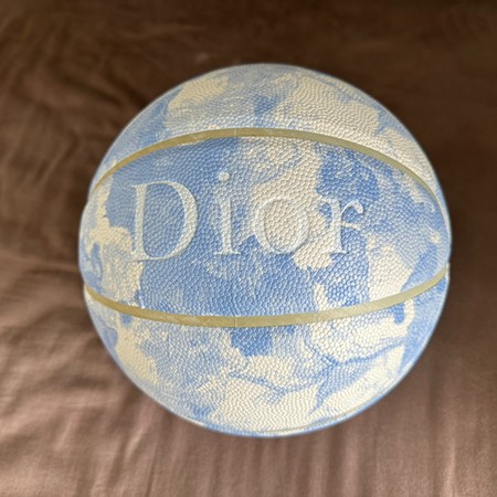 diorバスケットボール diorブランドボール dior風 ブランドdiorバスケ diorレプリカ diorコピー品 お得 おしゃれ
