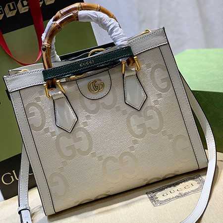 GUCCIバッグ