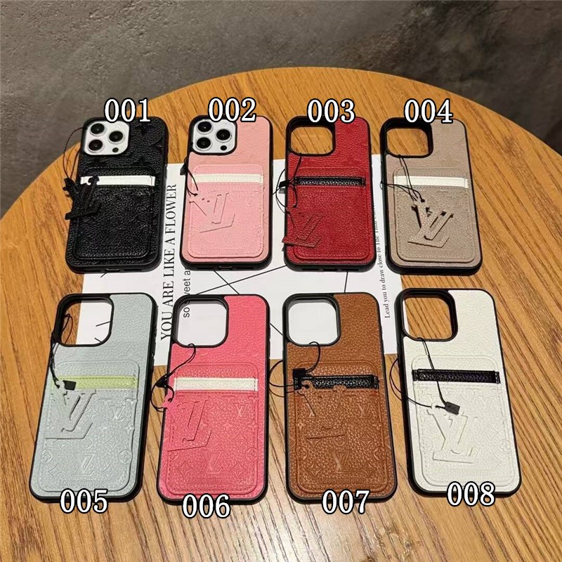 ルイヴィトン風背面収納型iPhoneケース。スマホの薄さを保持しながら、2枚のカードを収納可能です。モノグラムパターンの型押しされた大人っぽいデザインのアイフォンケースです。8色があり、ペアで持つのもおすすめ。