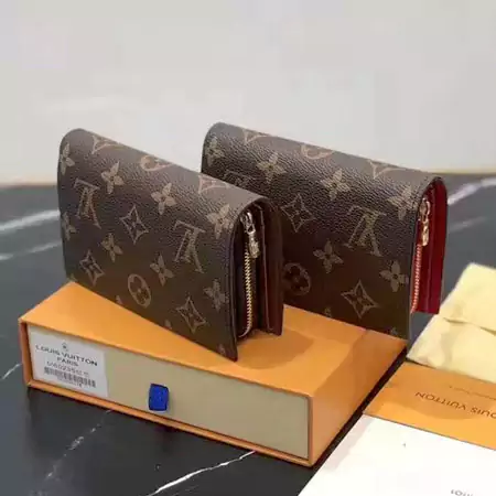 lv 多功能 長財布