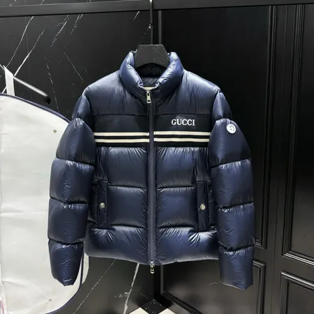 グッチ ダウンジャケット 秋冬 新品