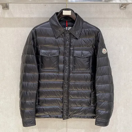 Moncler CHAMBLY ショートダウン