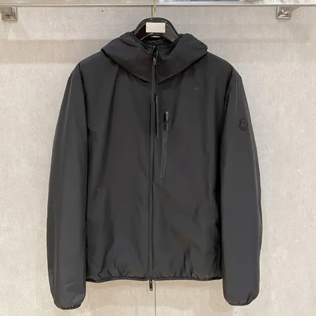 MONCLER メンズ ダウンジャケット BLACK