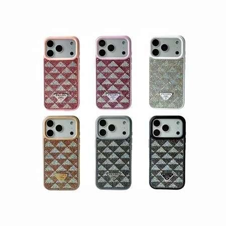 ステューシーiphone17promaxケース ダウンジャケット