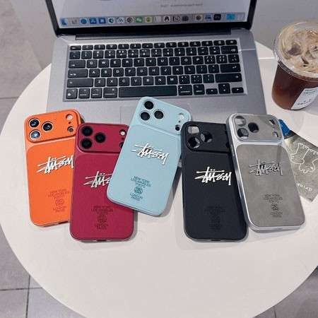 瞬間変身 ステューシー iphone18pro/18promaxケース レザー調 メタルロゴ おしゃれ チェンジケース stussy iphone17pro/17promax携帯ケース 薄型 スリム 耐衝撃 一体型 カメラレンズ保護 男女兼用 iphone16/15ケース ブランド 人気