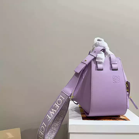 ロエベ ハンモックバッグ