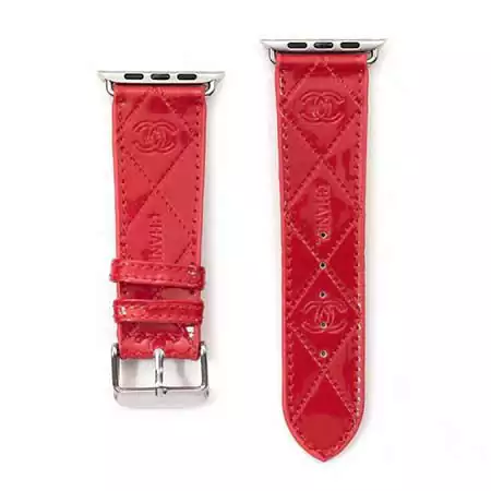 chanel スマートウォッチバンド 適当な厚さ 流行り 欧米風 ハイブランド Apple Watch アップルウォッチバンド 売れ筋 人工皮革 穴留め式 シャネル 汗に強い ロゴ付き 耐熱 送料無料