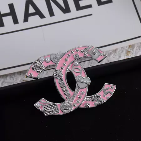 Chanelブローチ