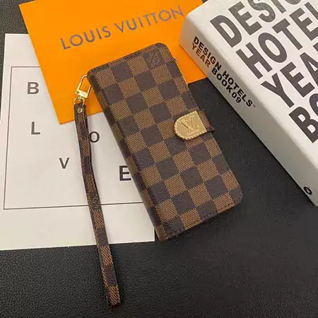 gucci レザー iphone 16 ケース ブランド