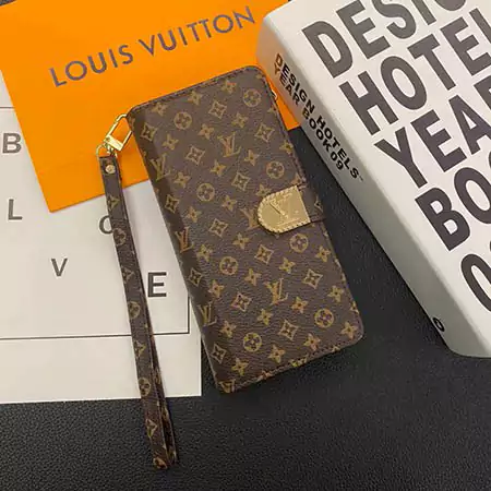 gucci レザー iphone 16 ケース ブランド