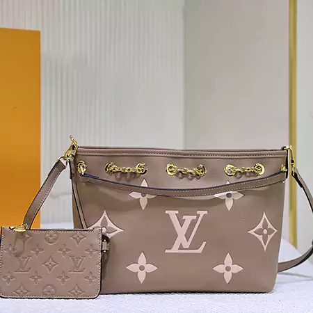 ブランドLouis Vuitton ハンドバッグ フルレザー