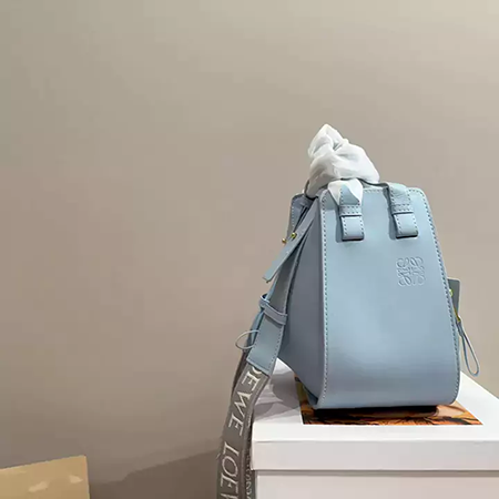 ロエベ ハンモックバッグ