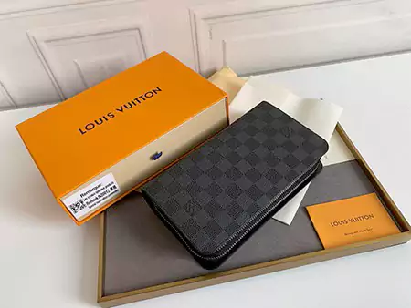 ルイヴィトンクラシック財布