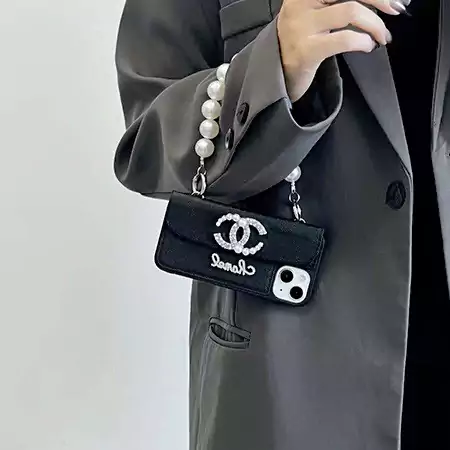 シャネル iphone ケース 16 15 chanel 携帯 ケース ブランド チェーン 付き 可愛い 流行り 女性 20 代 30 代 新しい 人気 ファッション 耐衝撃 