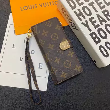 gucci レザー iphone 16 ケース ブランド