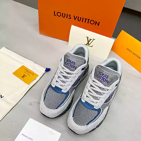 LOUIS VUITTON ランアウェイ スニーカー