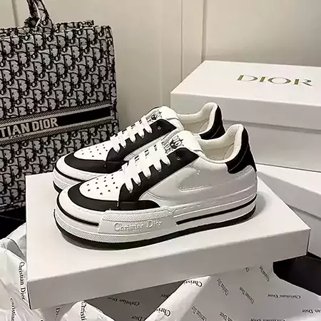 ディオール プラットフォームスニーカー