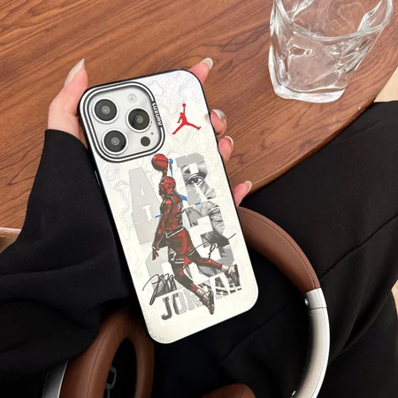 スポーツ ジョーダン iphone16ケース