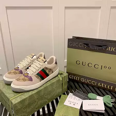 グッチ スニーカー