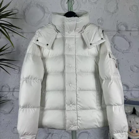 モンクレール Moncler Couyere ダウンジャケット