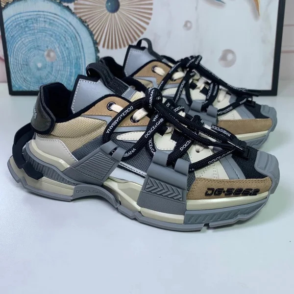 Dolce&Gabbana スペーススニーカー