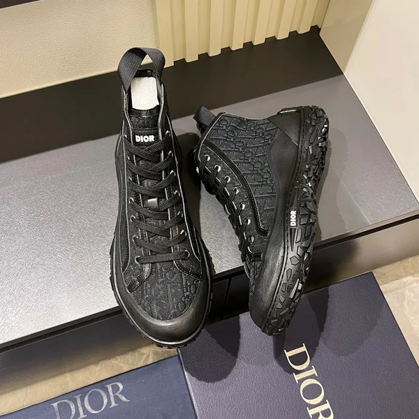 DIOR B28ハイカット スニーカー