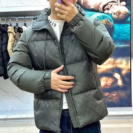 ルイヴィトン lv ダウンジャケット