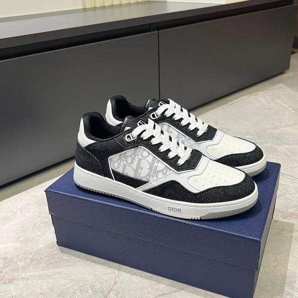 ディオール B27 スニーカー