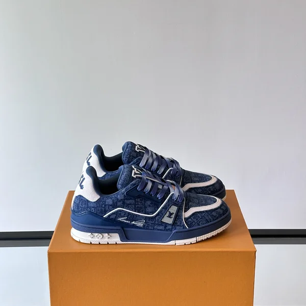 ルイヴィトン トレイナー・ライン スニーカー