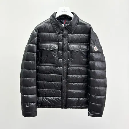 モンクレール Moncler Couyere ダウンジャケット