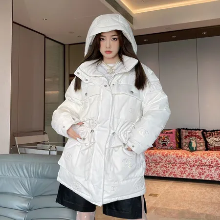 シャネル Chanel ダウンジャケット