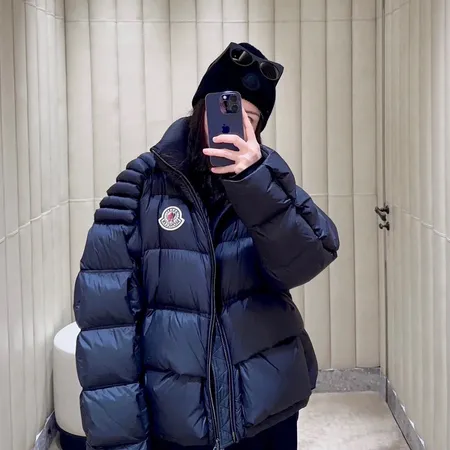 モンクレール Moncler Couyere ダウンジャケット