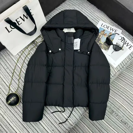 ロエベ Loewe ダウンジャケット