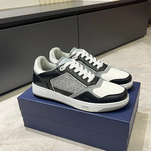 ディオール B27 UPTOWN