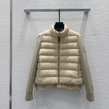 モンクレール Moncler Couyere ダウンジャケット