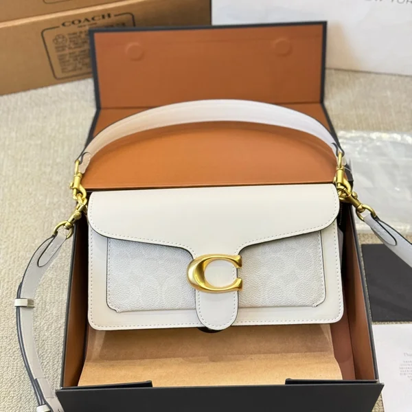 コーチ バッグ レディース