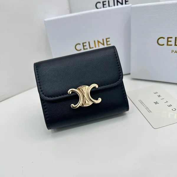 CELINE スモールフラップウォレット