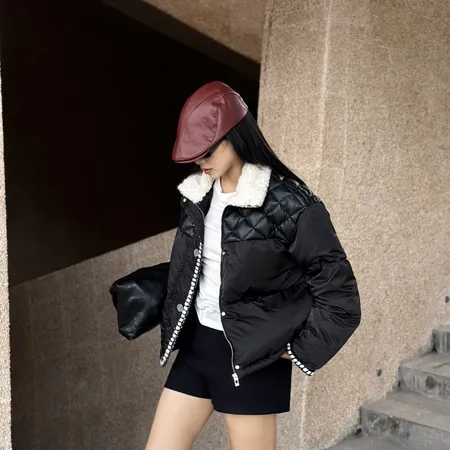 シャネル Chanel ダウンジャケット