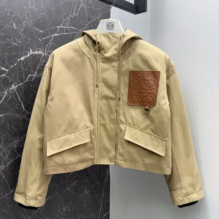 ロエベ Loewe ダウンジャケット