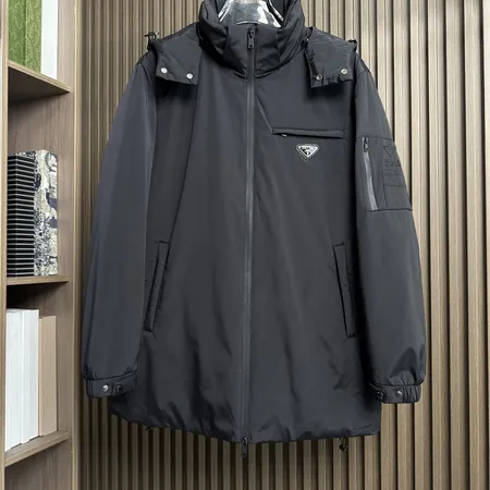 プラダ Prada ダウンジャケット