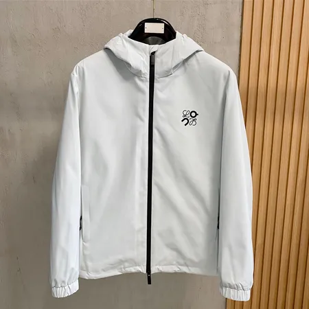 ロエベ Loewe ダウンジャケット