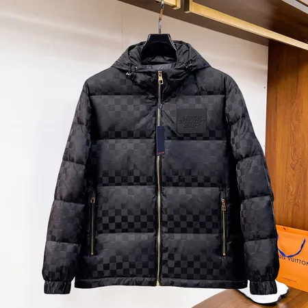 ルイヴィトン lv ダウンジャケット