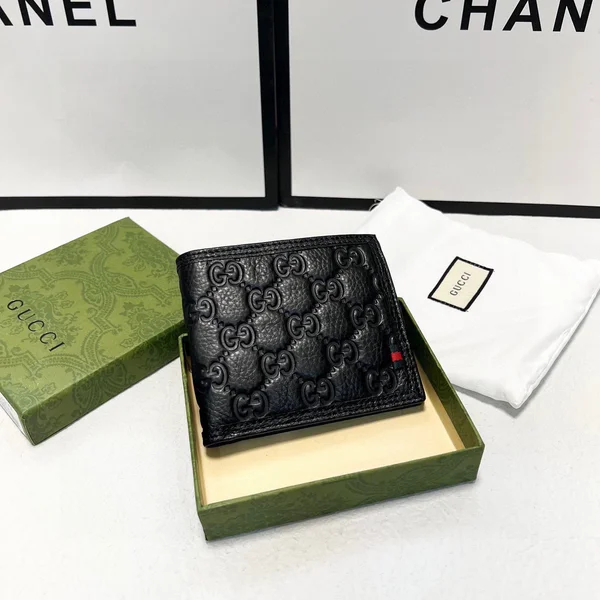 グッチ グッチシマ 財布