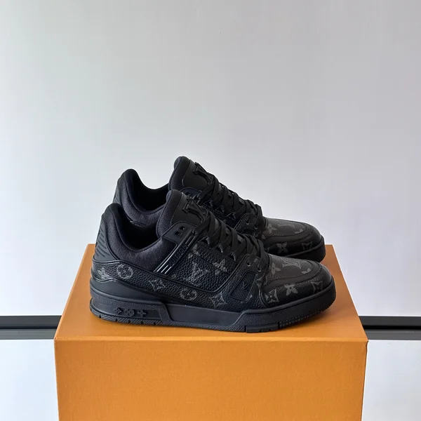 ルイヴィトン レイナーラインスニーカー