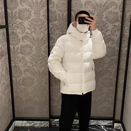モンクレール Moncler Couyere ダウンジャケット