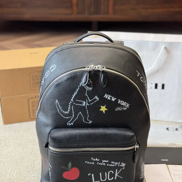 COACH レザーリュック