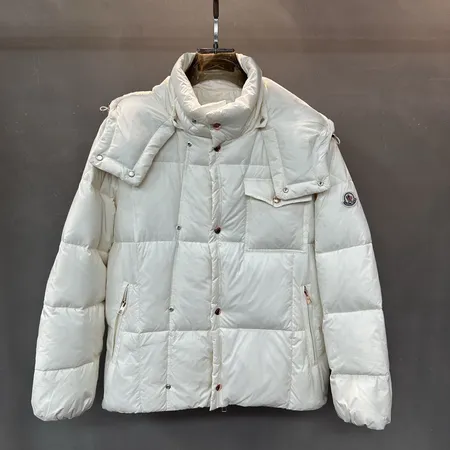 モンクレール Moncler Couyere ダウンジャケット