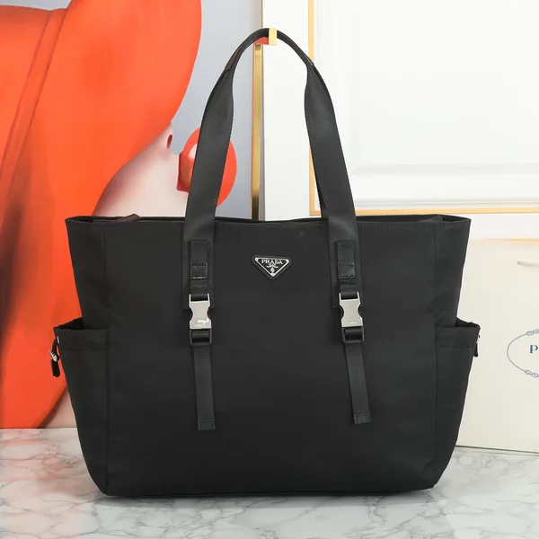 PRADA バッグ メンズ