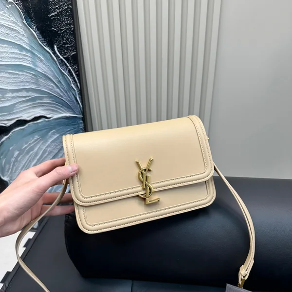 サンローラン ソルフェリーノショルダーバッグ